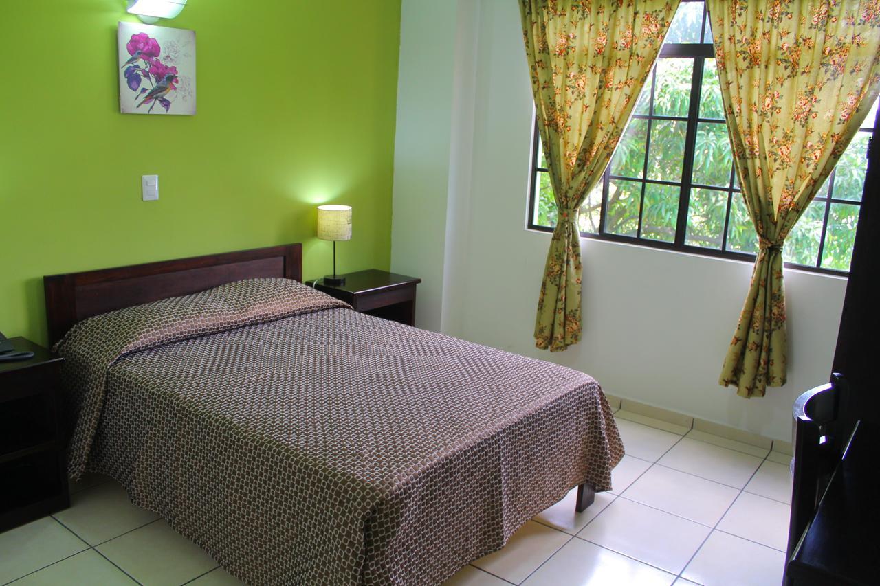 Hostal De Asturias San Salvador Eksteriør billede