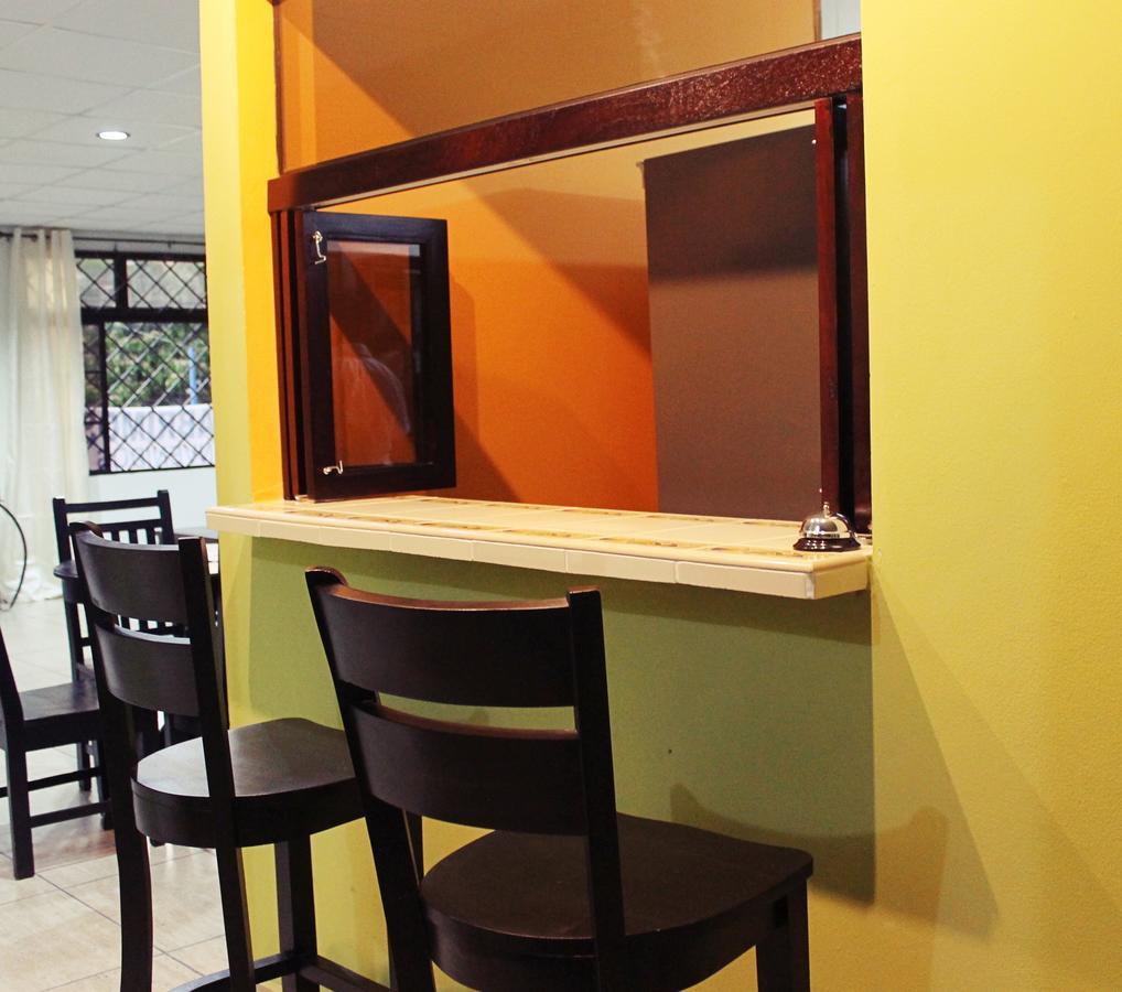 Hostal De Asturias San Salvador Eksteriør billede